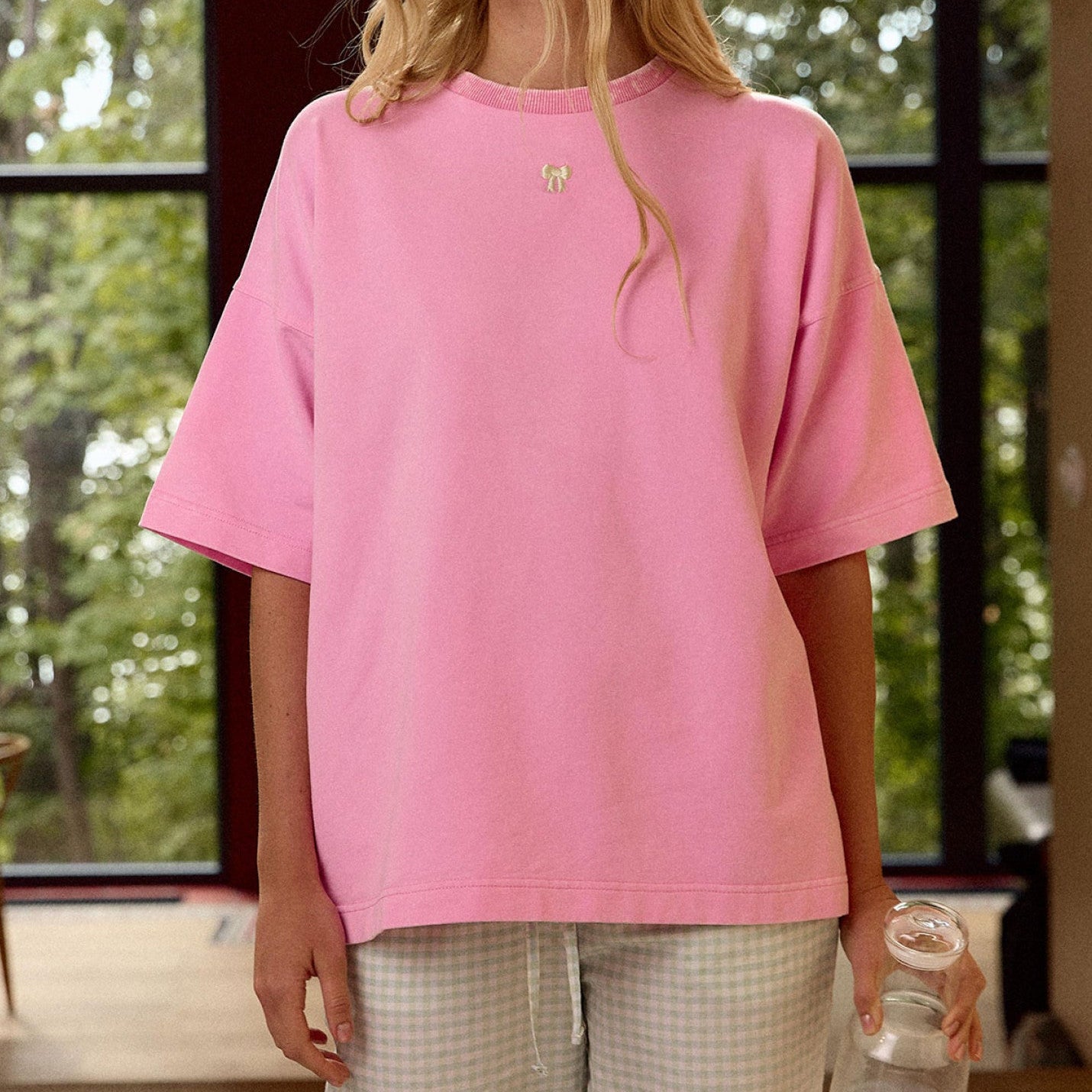 Футболка з вишивкою виварена