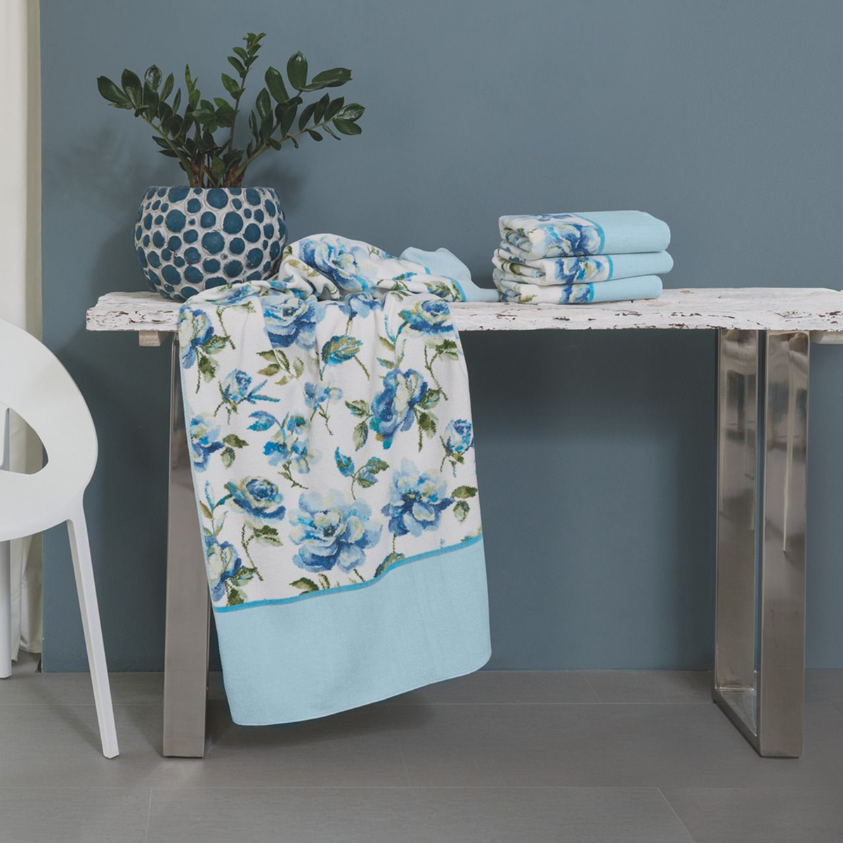 Рушник Diana White