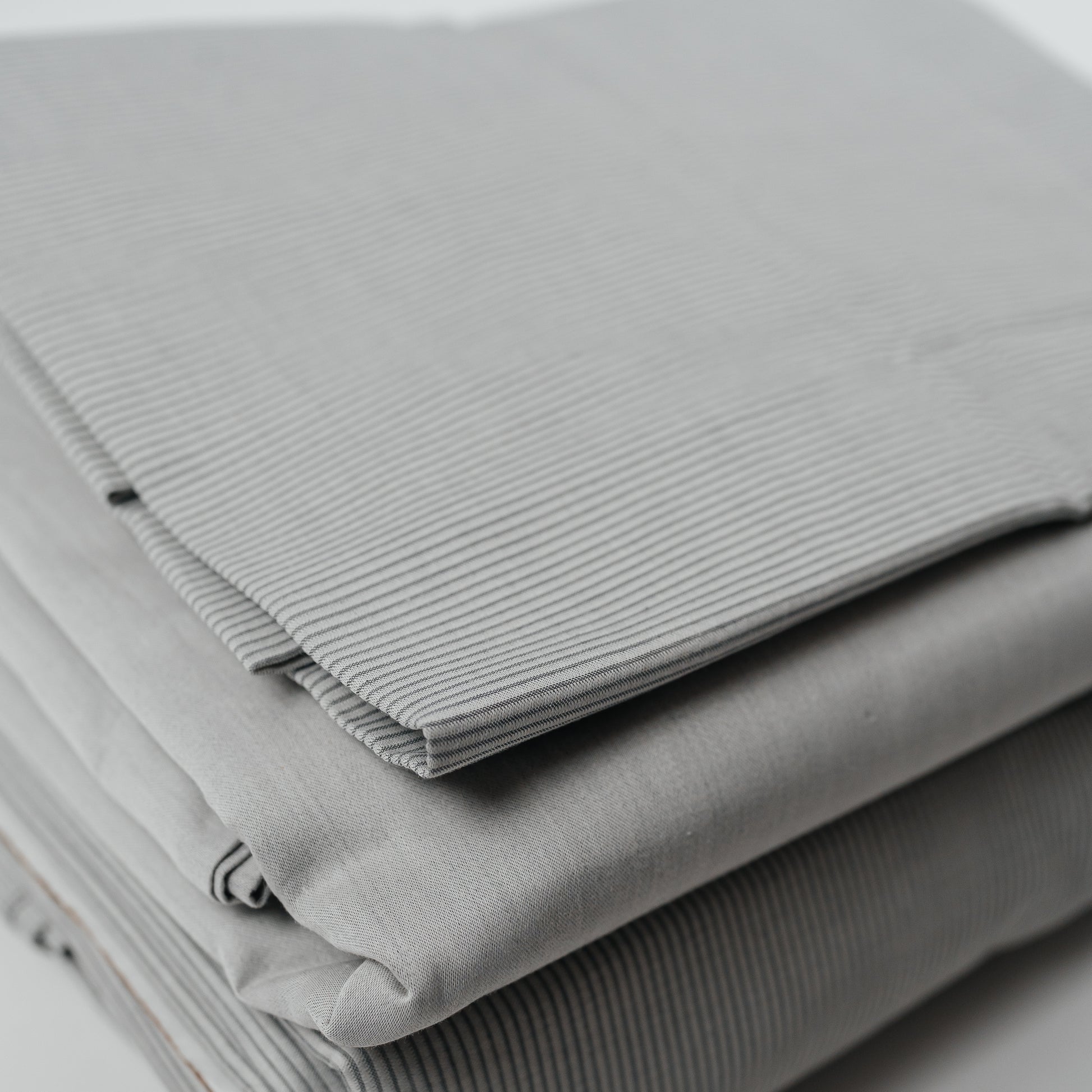 Постільна білизна AMR Florence Stripe dark grey